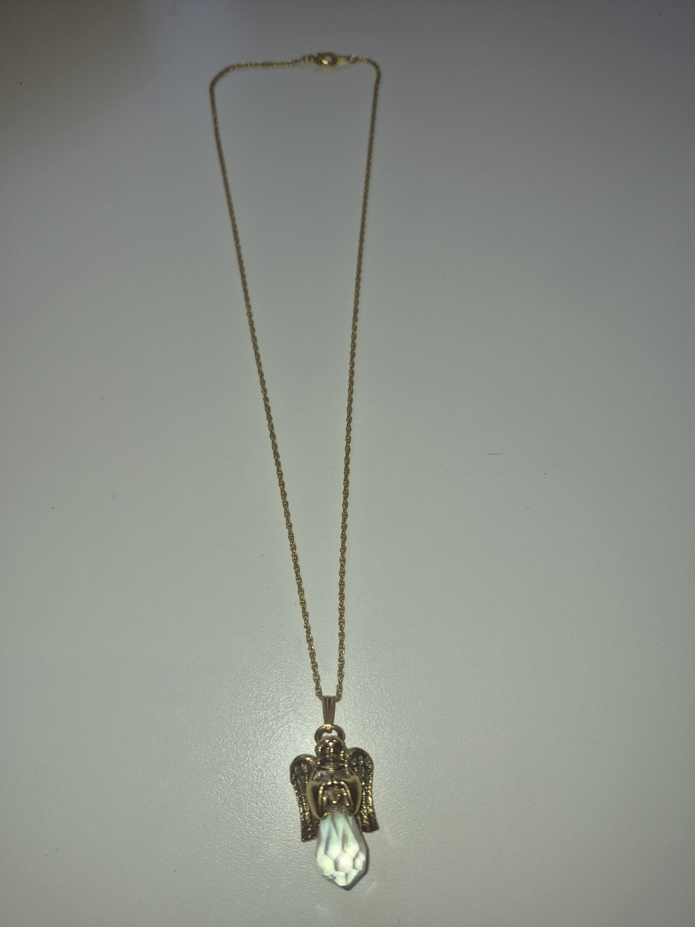 Avon Delicate Crystal Vintage Angel Pendant Necklace - Picture 2 of 4